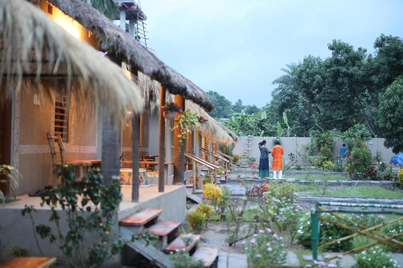 Banabithi Resort Bhangar Exterior photo